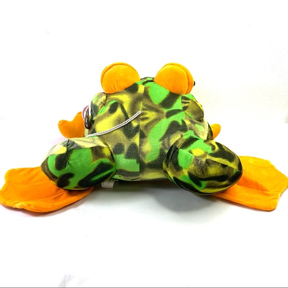 Best Made Toys Frog Plush Stuffed Animal. - Picture 4 of 12